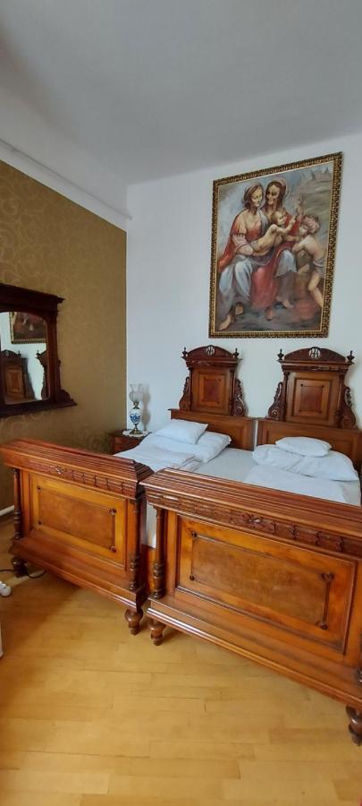 Villa Luca Mosonmagyaróvár Exterior foto